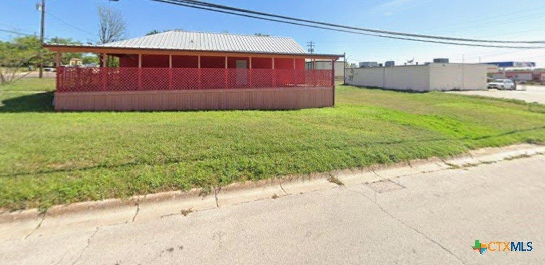 Property Image for 1404, 1406, 1408 S Chestnut Street