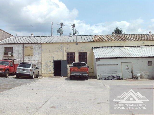 Property Image for 5857 Airport Rd.