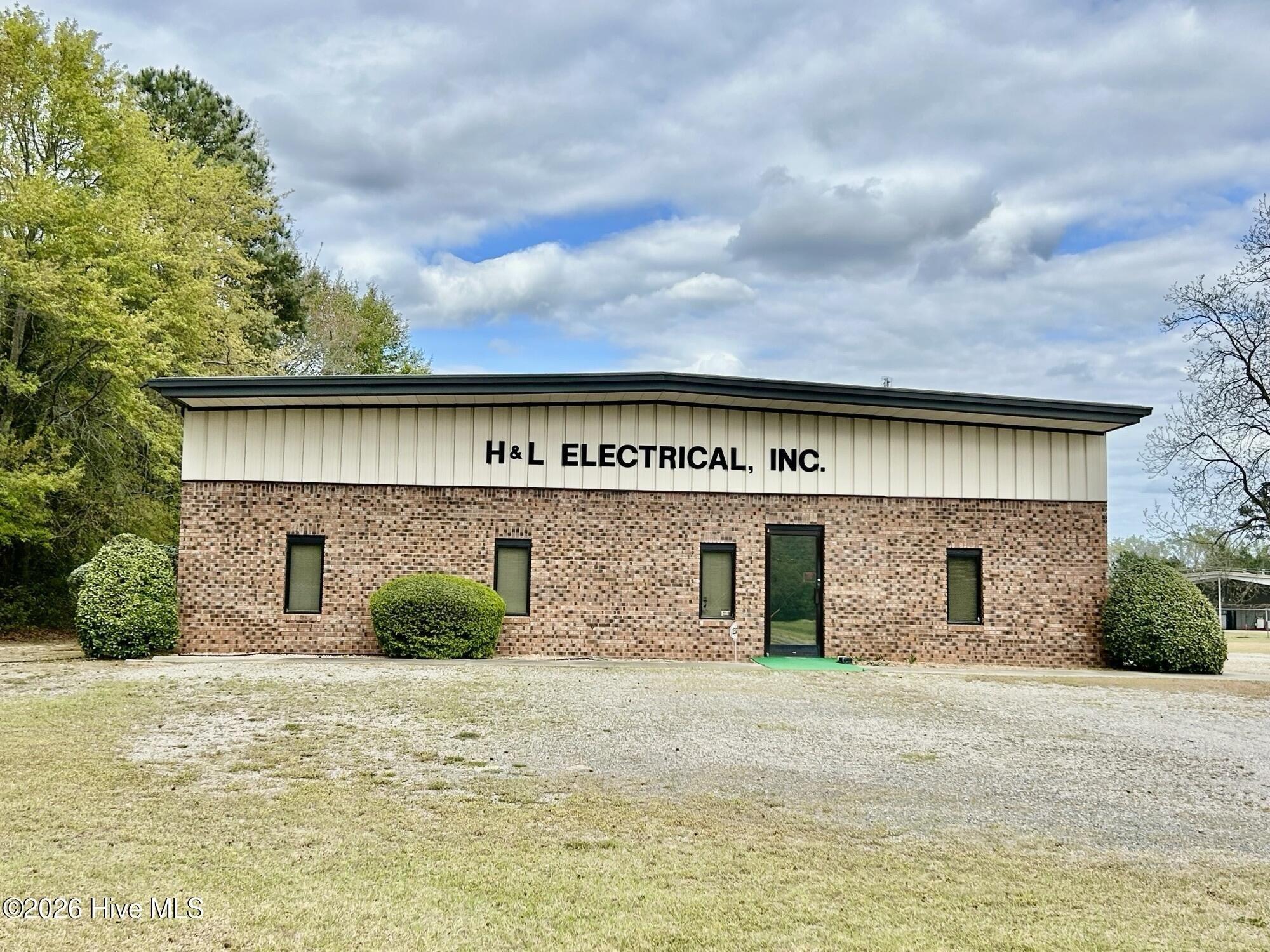 Property Image for 17421 Plant Road