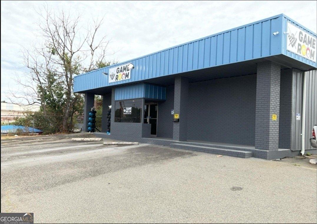 Property Image for 111 S Central Street