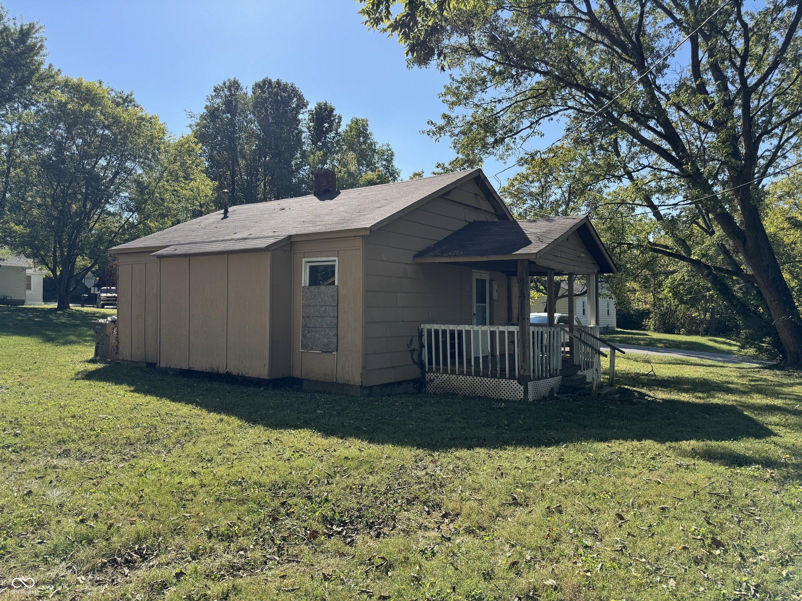 Property Image for 1015 W Gourley Pike