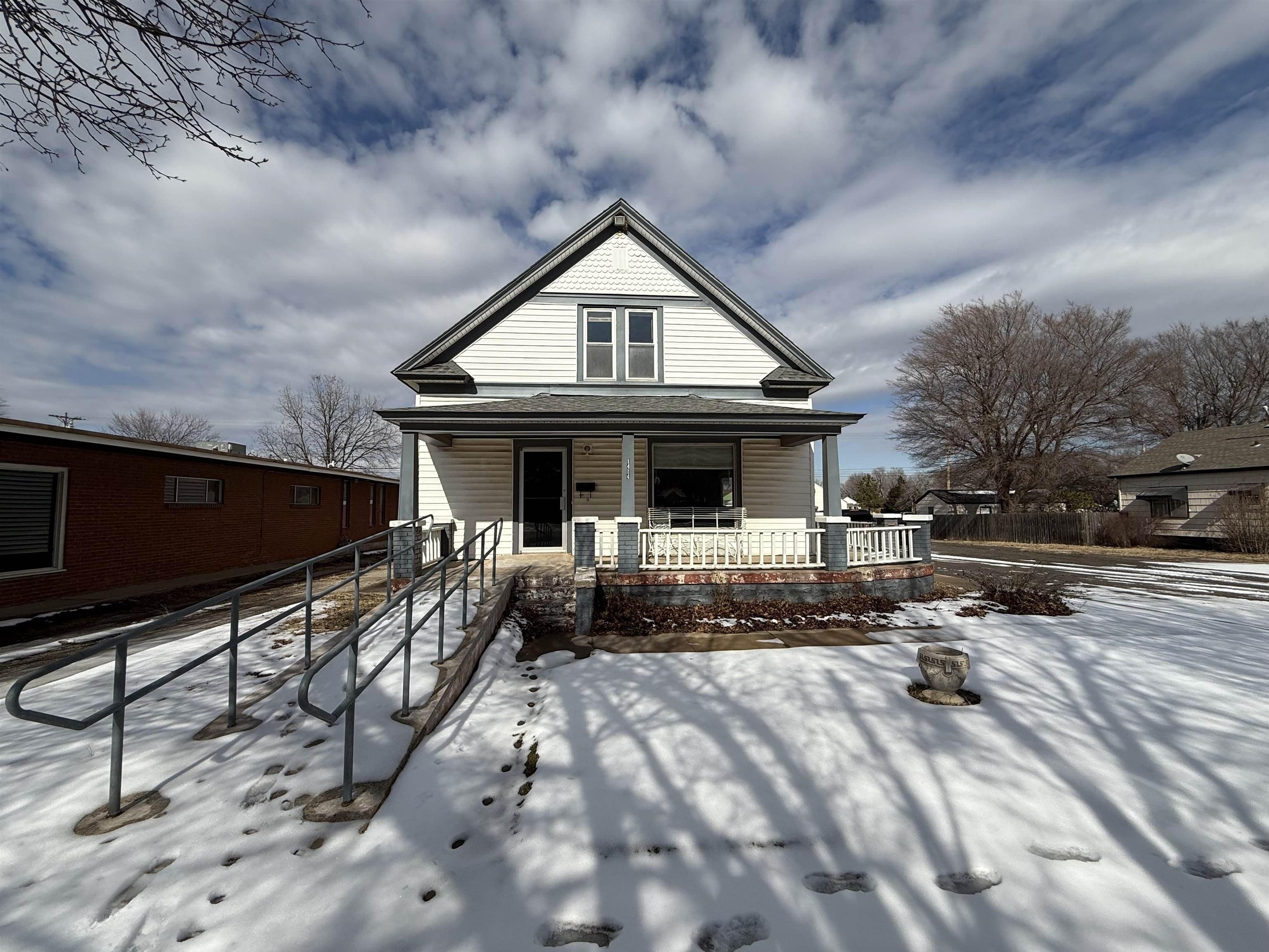 Property Image for 1414 Main Street