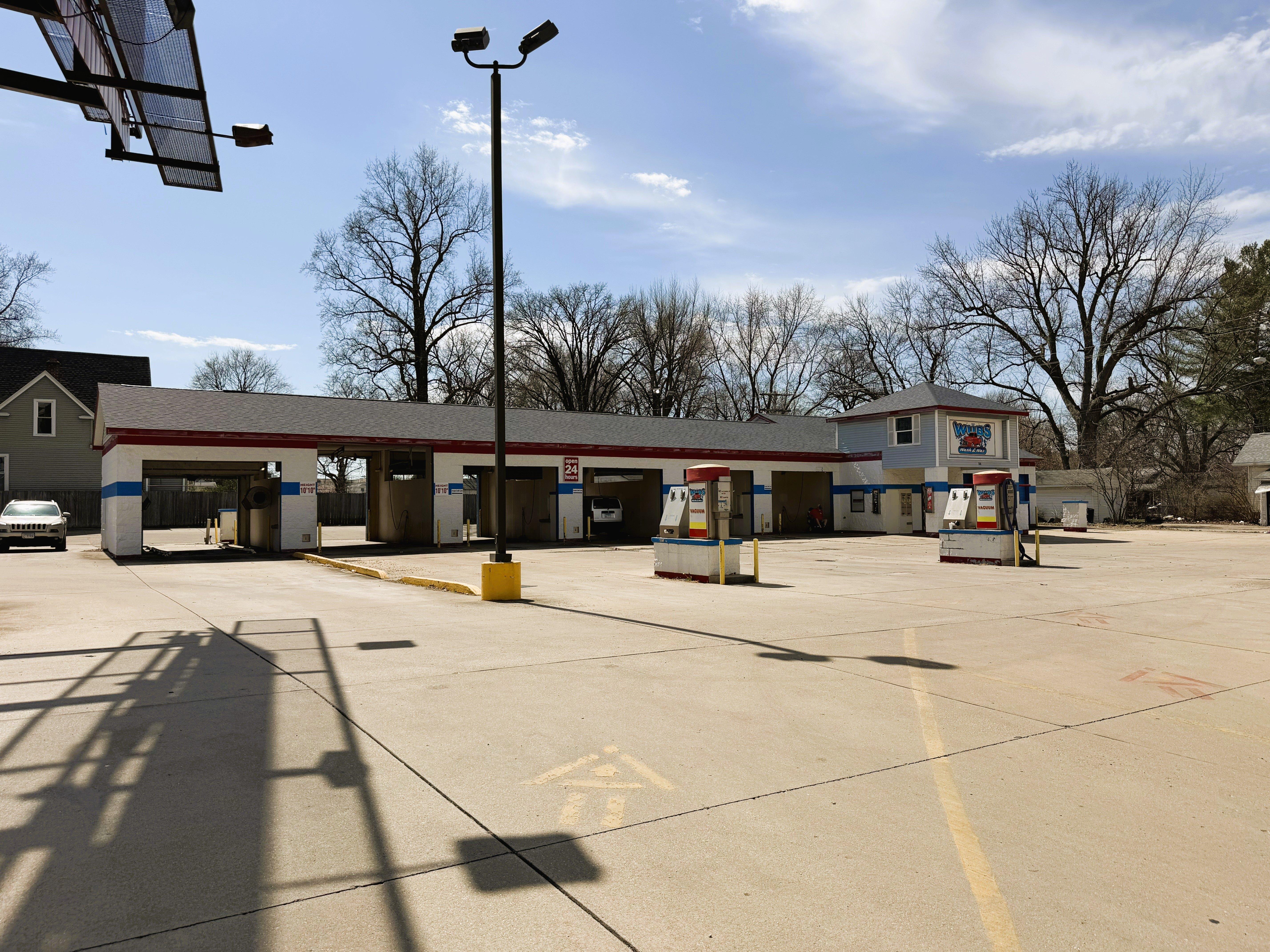 Property Image for 300 N Grand Ave W, Springfield, IL 62702