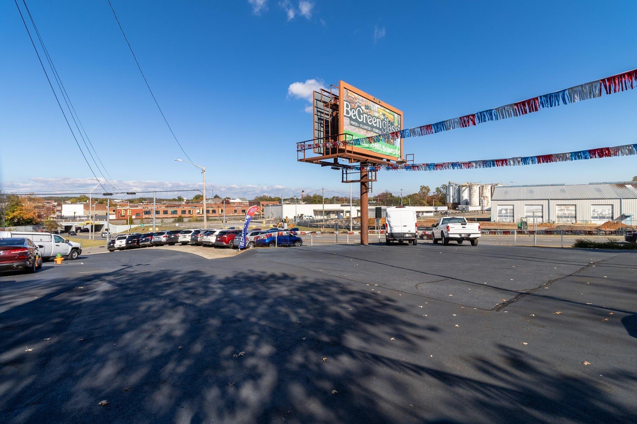 Property Image for 402 Inman Street W