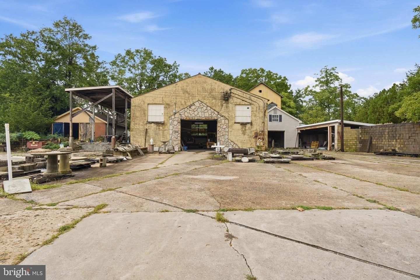 Property Image for 3520 S West Blvd, Vineland, NJ 08360