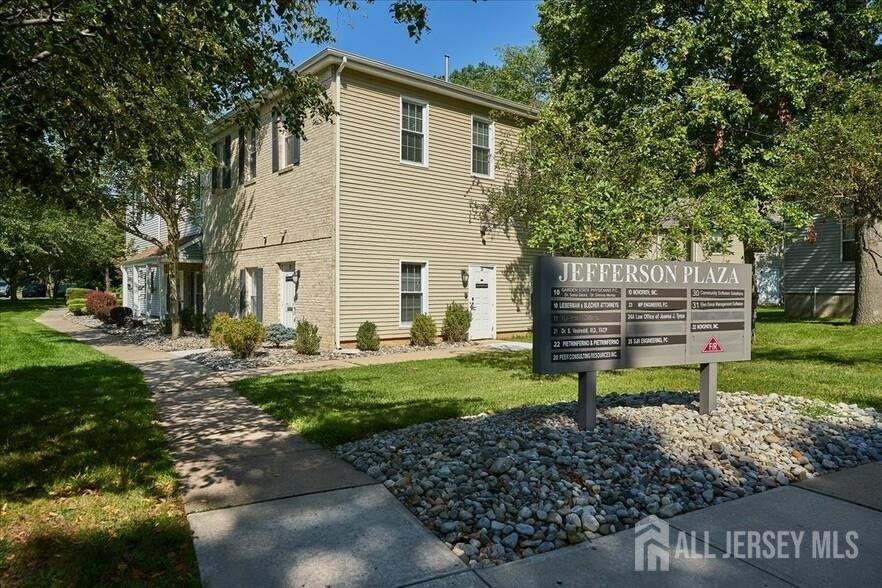 Property Image for 32 Jefferson Plaza