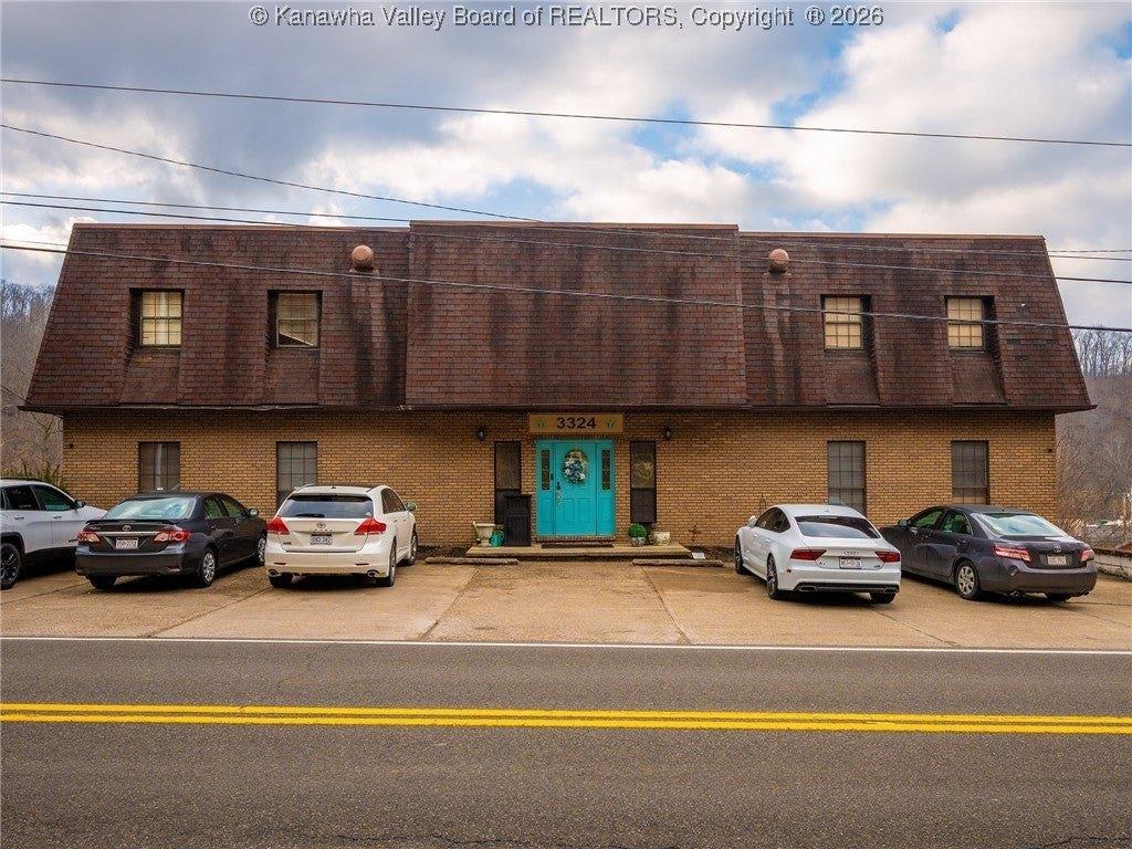 Property Image for 3324 Pennsylvania Ave, Charleston, WV 25302