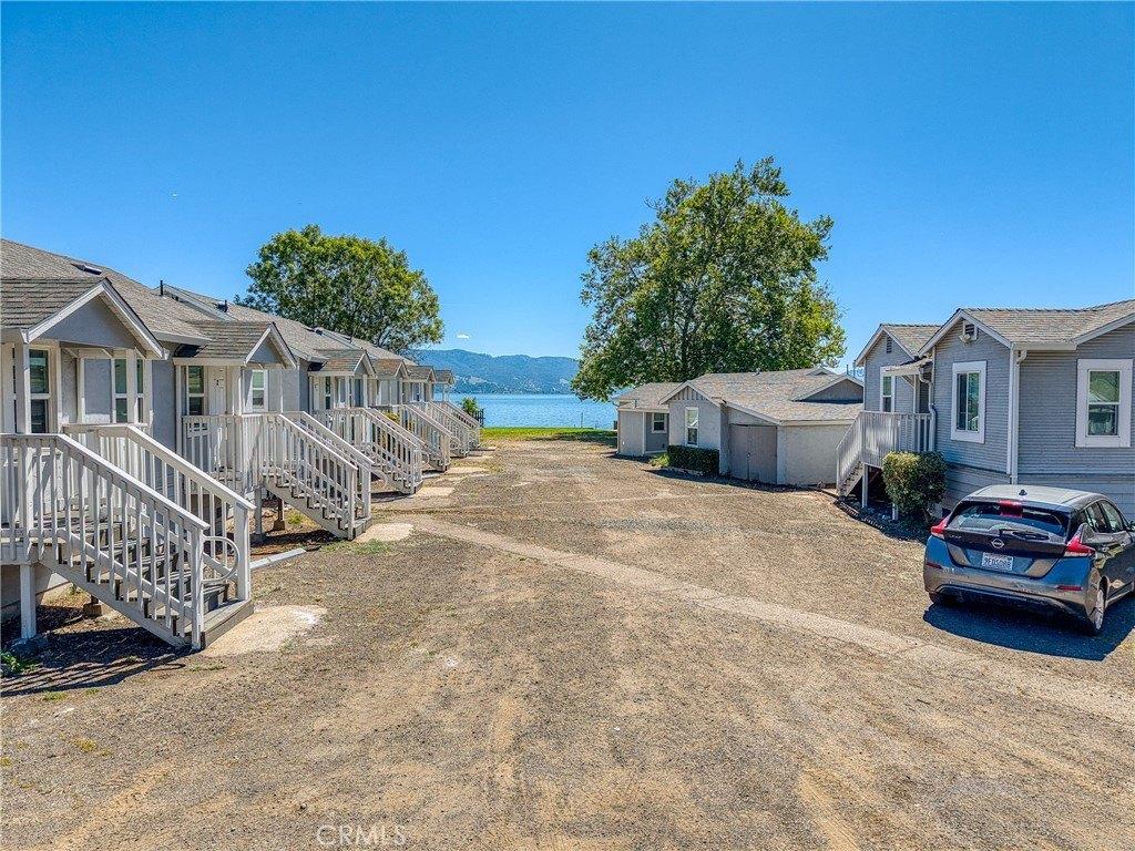 Property Image for 4550 Lakeshore