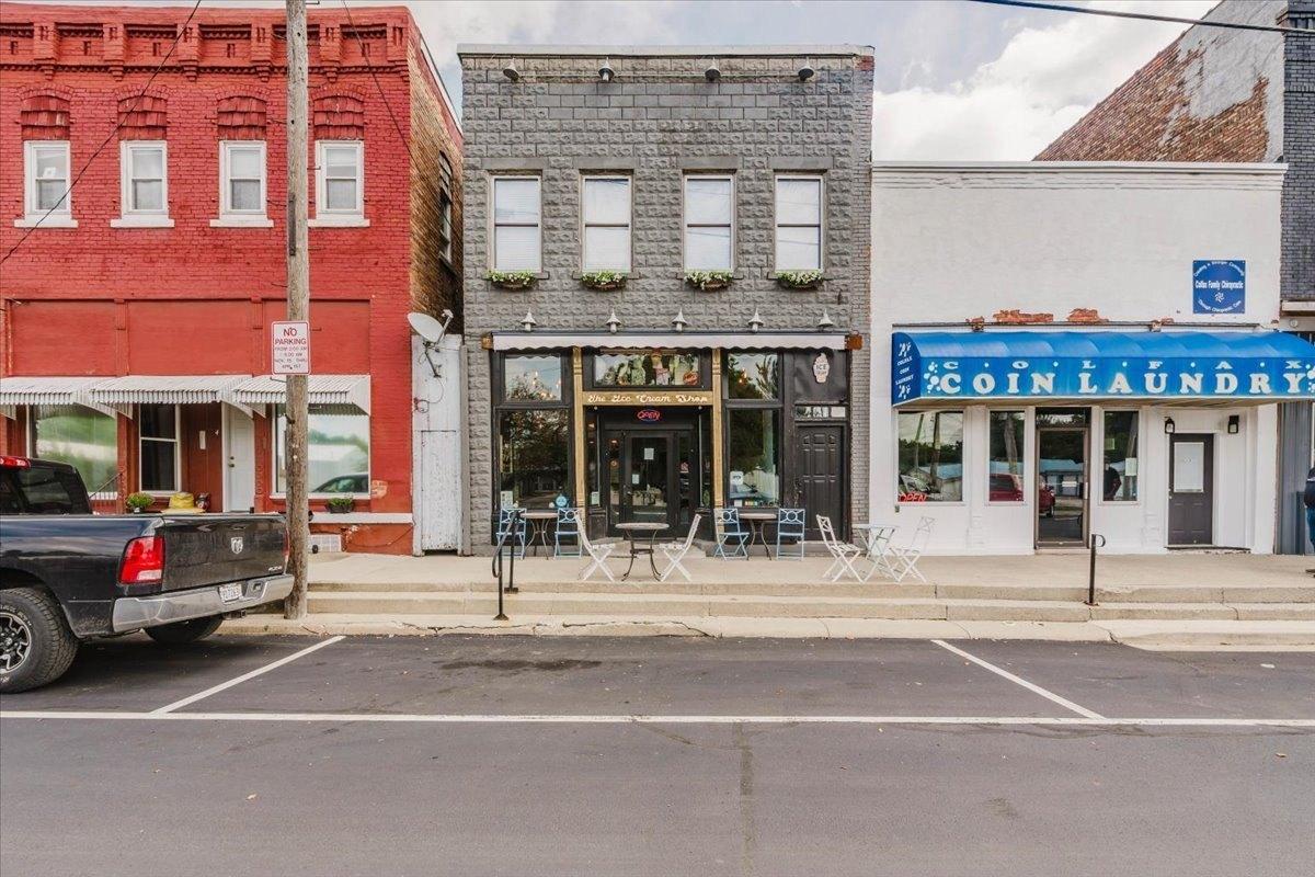 Property Image for 103 S center Street