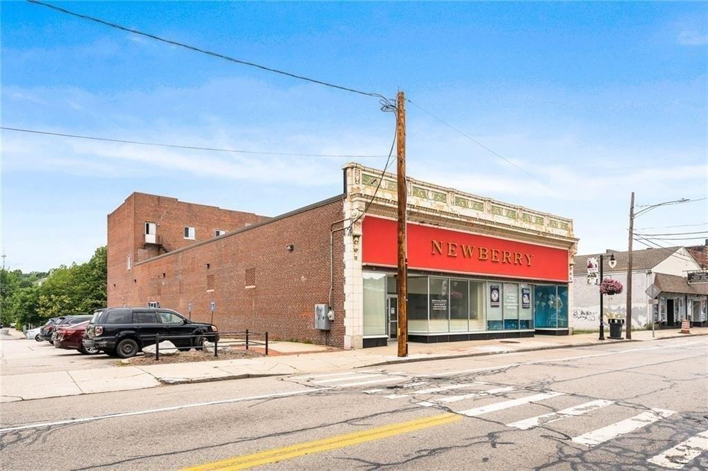 Property Image for 37 Washington Street 3