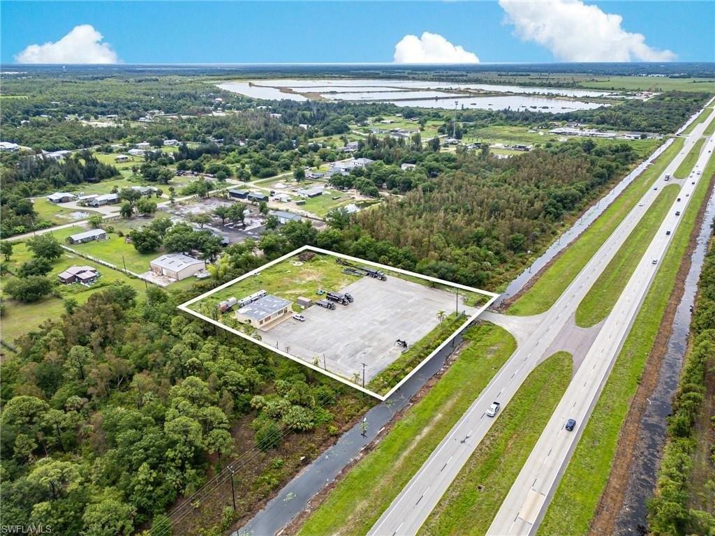 Property Image for 16070 Tamiami Trl