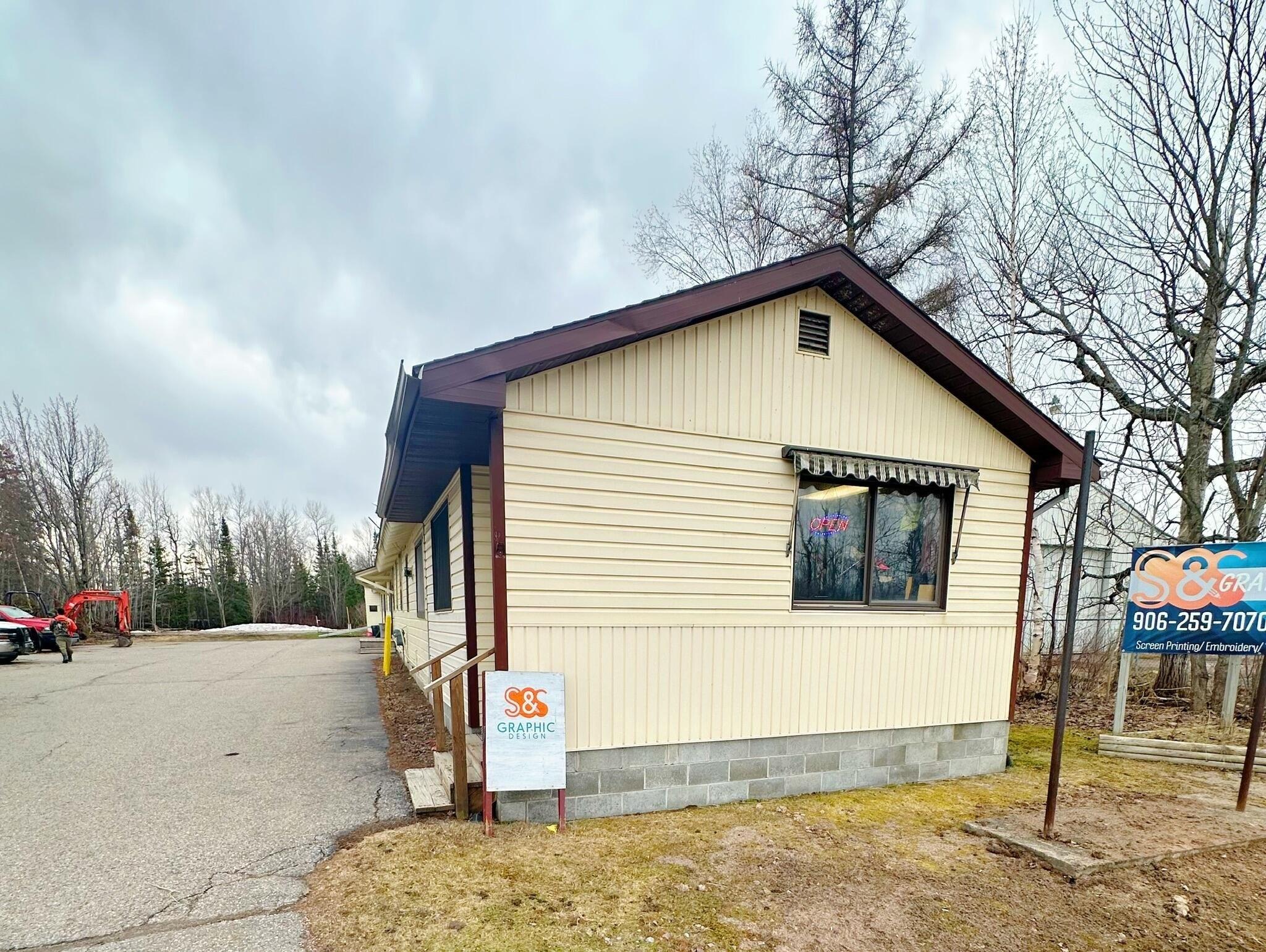 Property Image for 300 E 3 Mile Rd