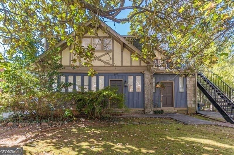 Property Image for 547 Elmwood Drive NE