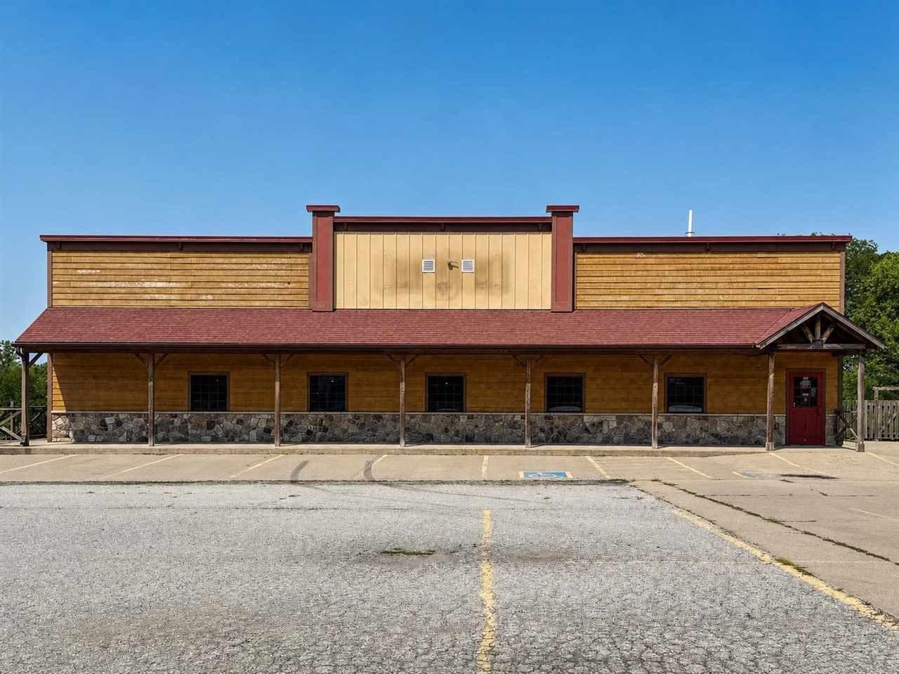 Property Image for 416 W Jackson St
