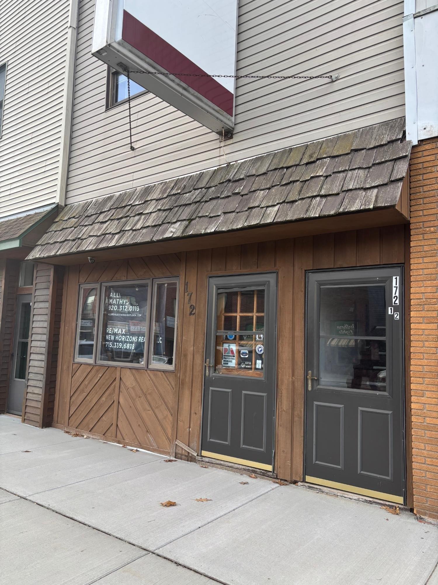 Property Image for 172 Lake Ave N