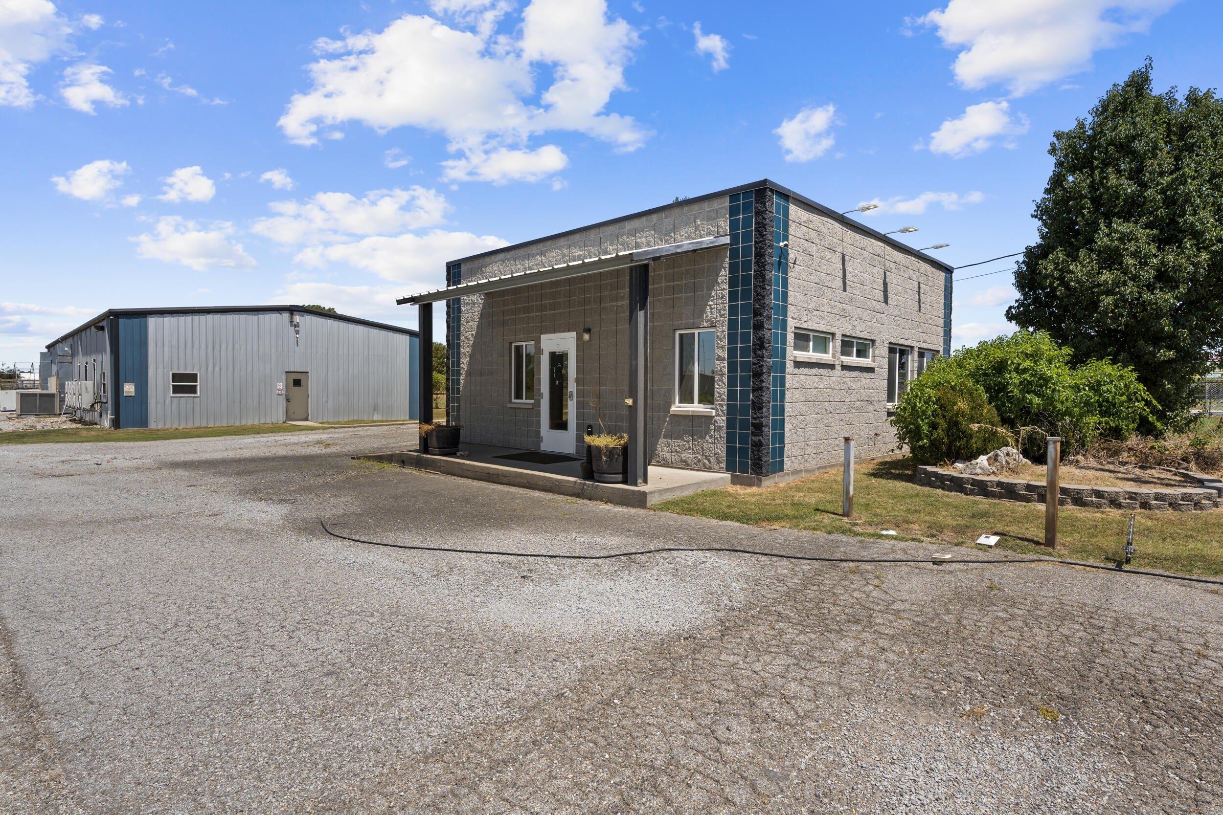 Property Image for 64050 E 290 Road