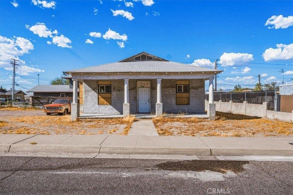 Property Image for 1416 W Broadway Street