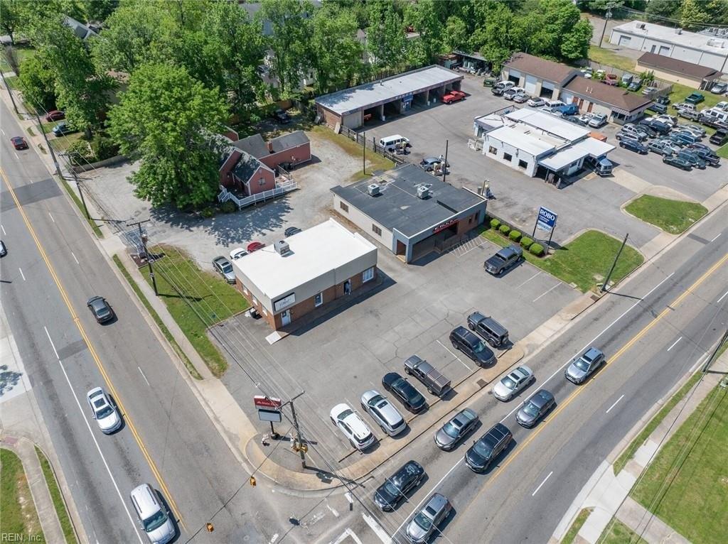 Property Image for 1328 E Pembroke Avenue