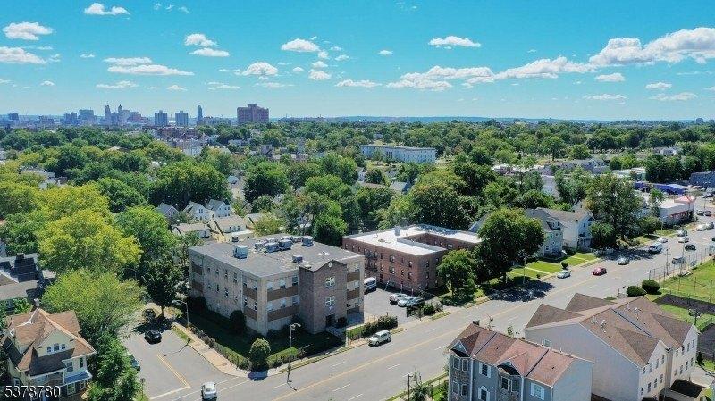 Property Image for 110 S Grove St