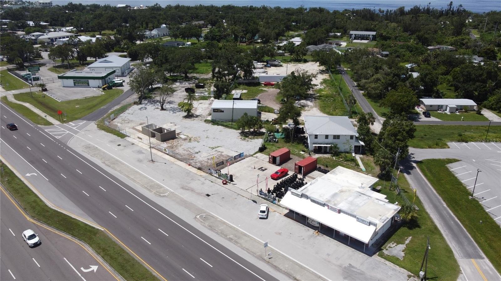 Property Image for 4549 & 4569 Tamiami Trail