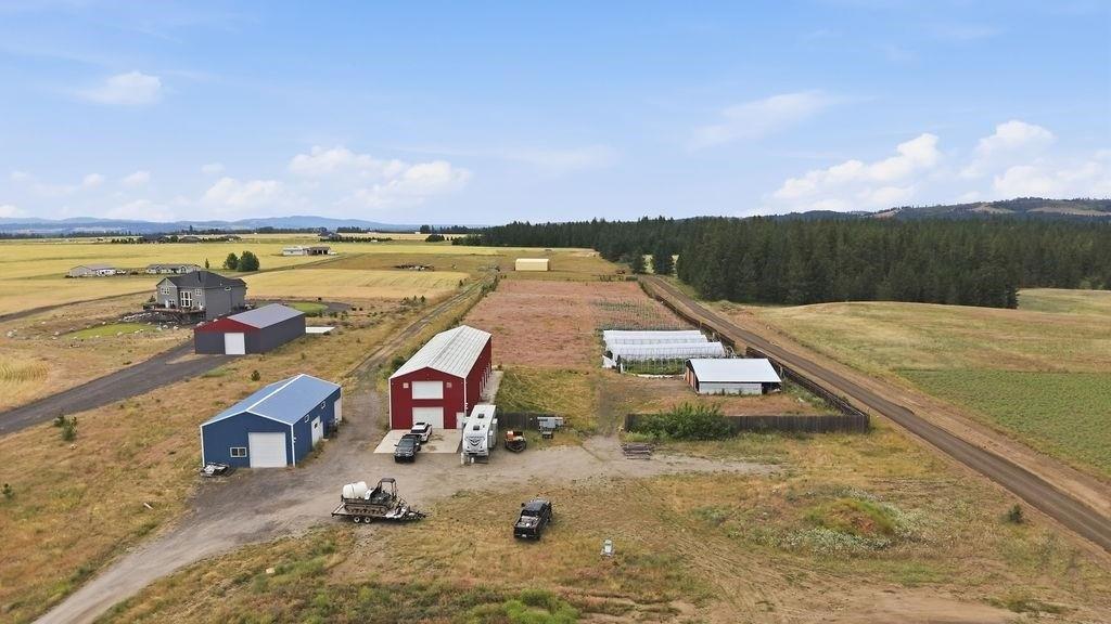 Property Image for 1405 W HALF MOON Rd