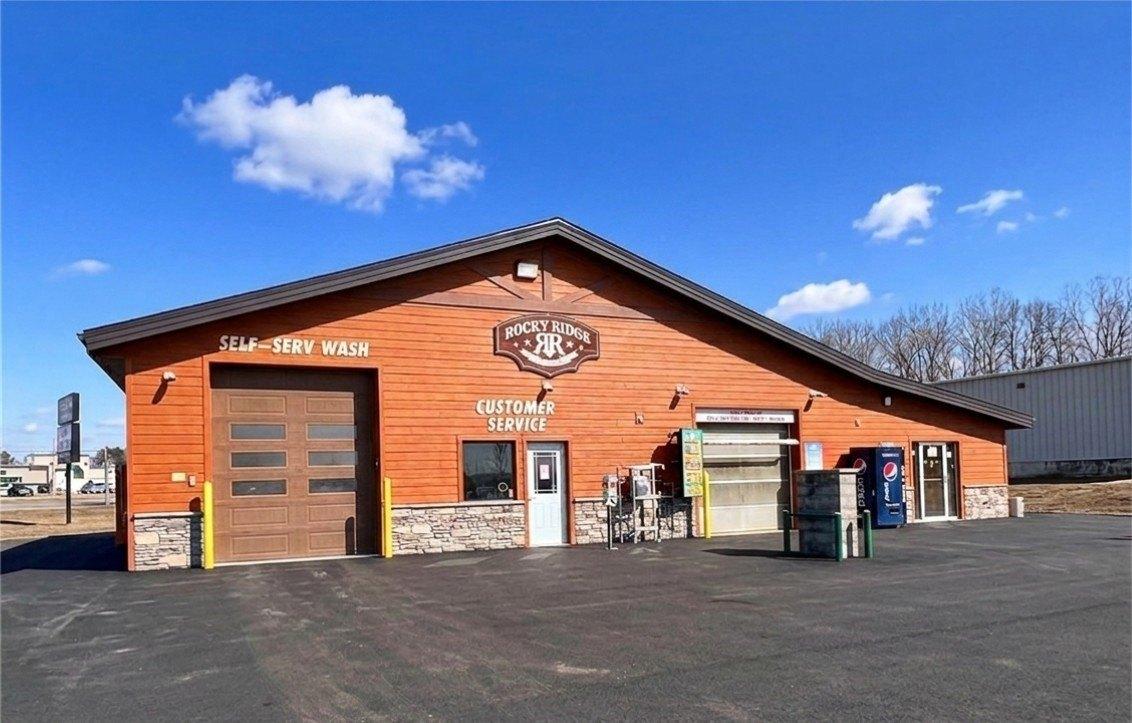 Property Image for 701 S River Street