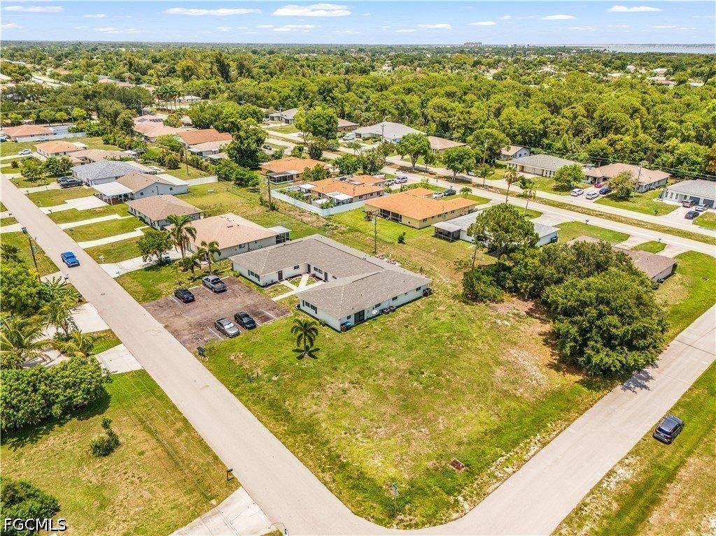 Property Image for 937 SE 23rd Place 1-5