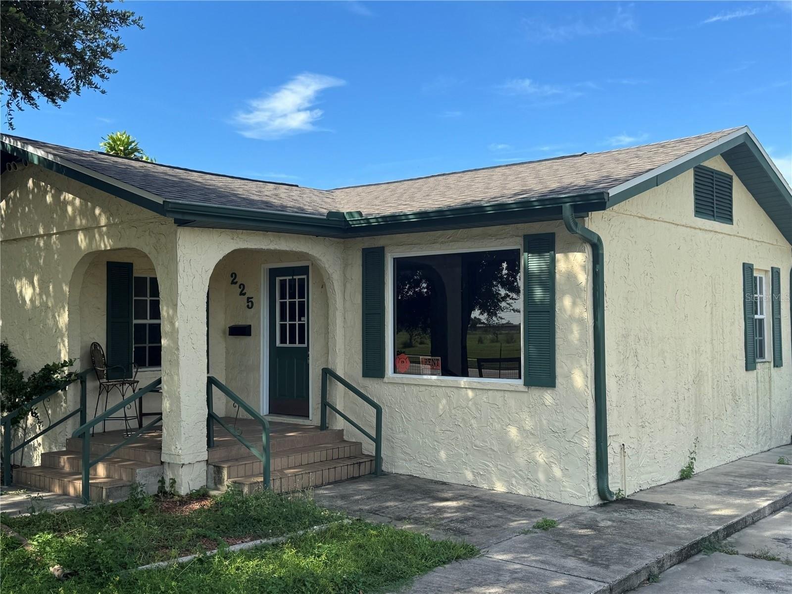 Property Image for 225 N Scenic Highway