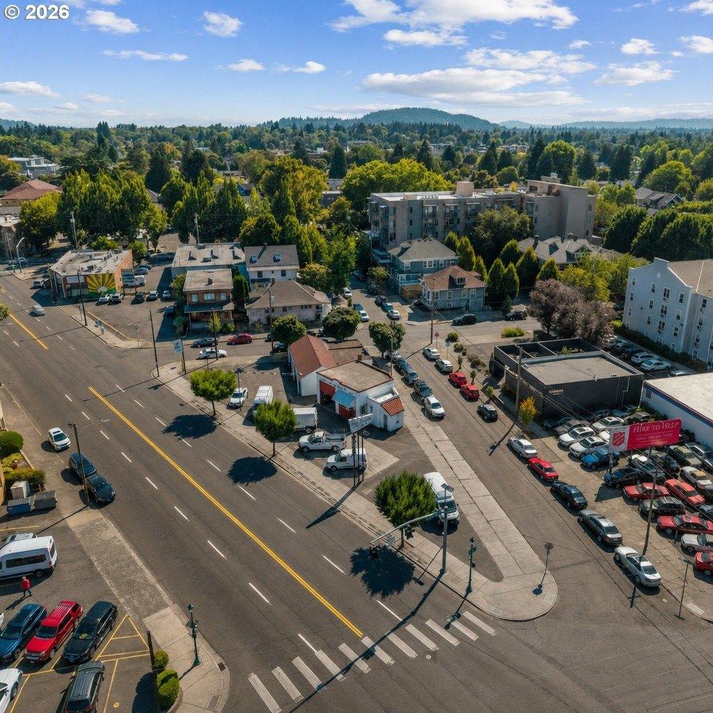 Property Image for 1840 NE SANDY Blvd