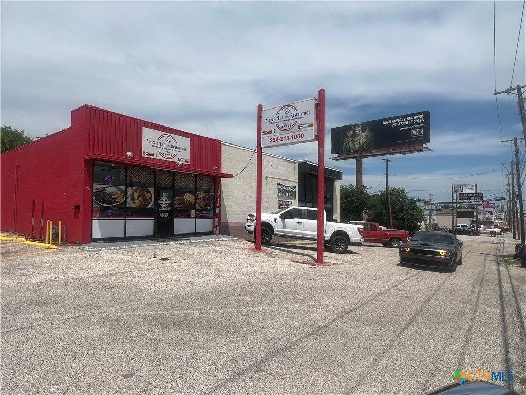 Property Image for 711 W Rancier Avenue