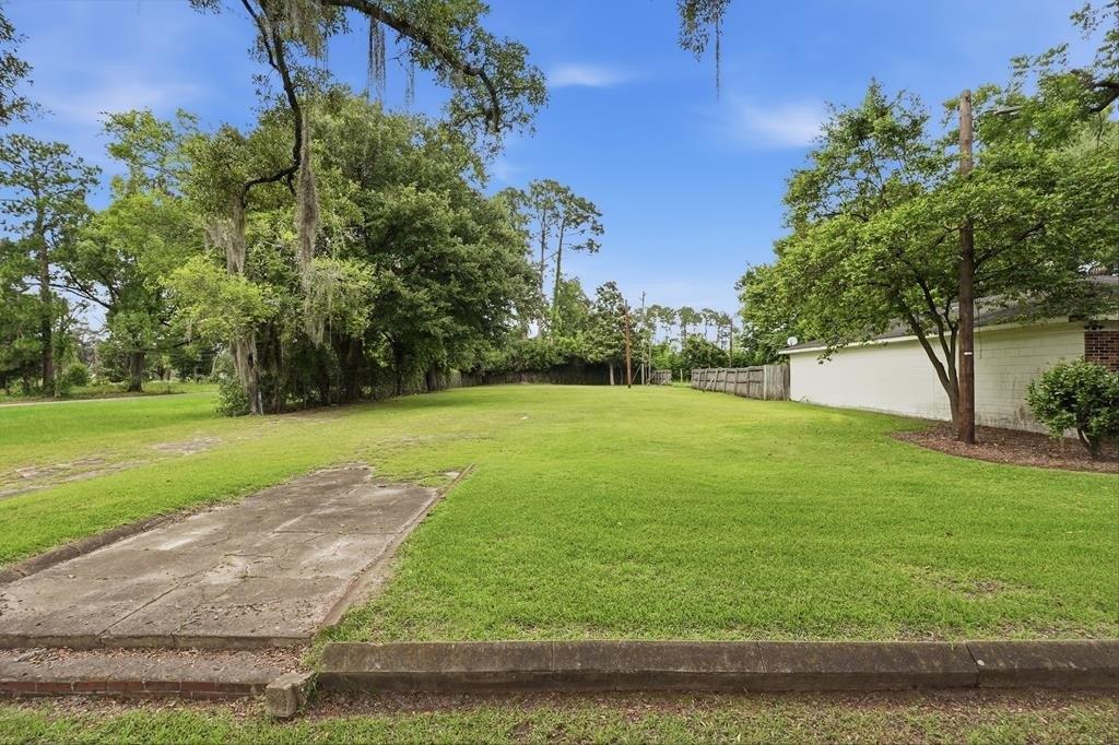 Property Image for 419 Society Avenue W