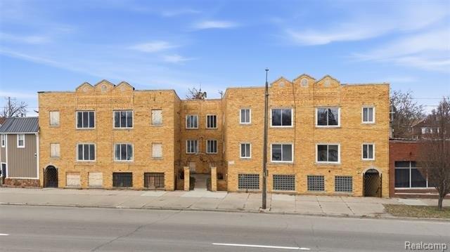 Property Image for 15523 Mack Avenue