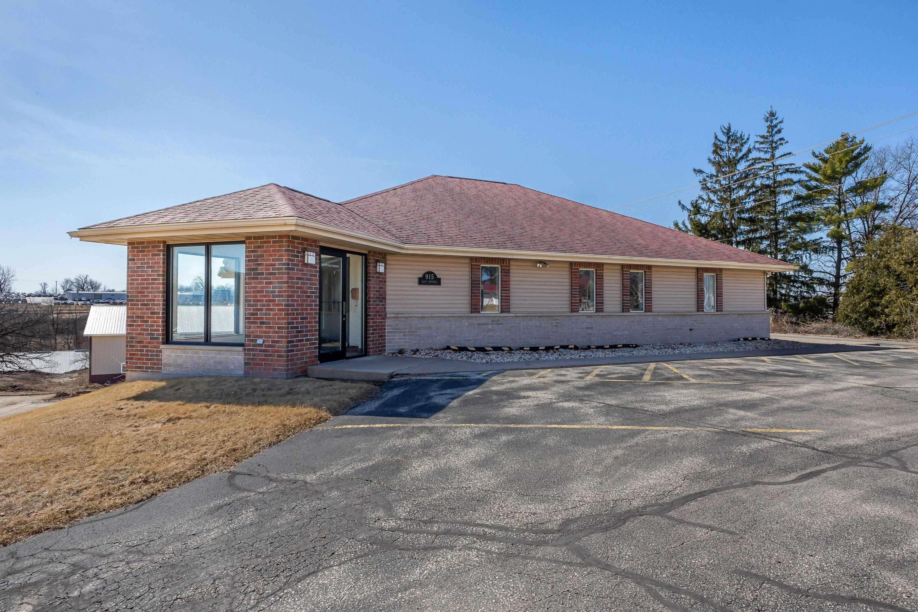 Property Image for 915 E Mineral