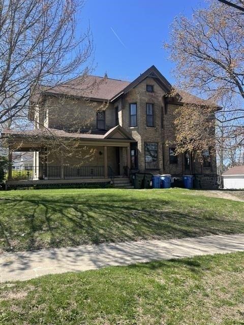 Property Image for 219 E Conant Street