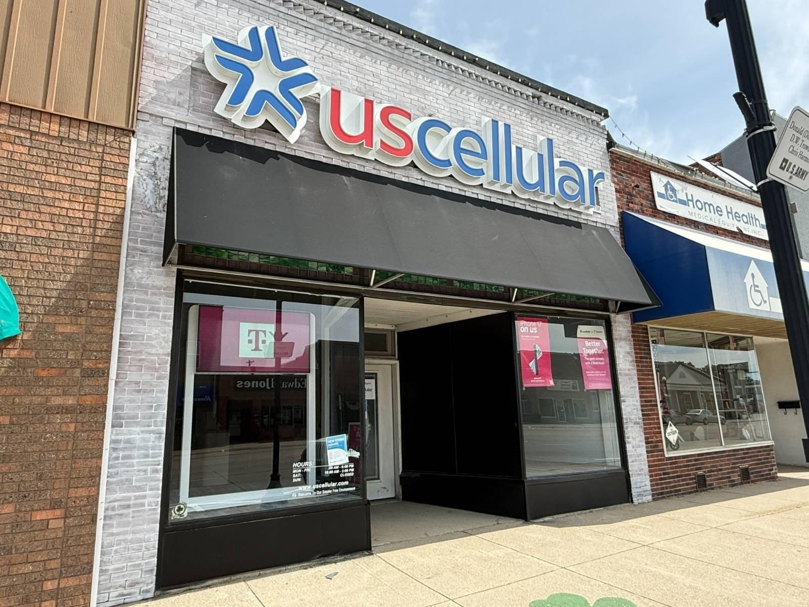 Property Image for 414 E Douglas Street