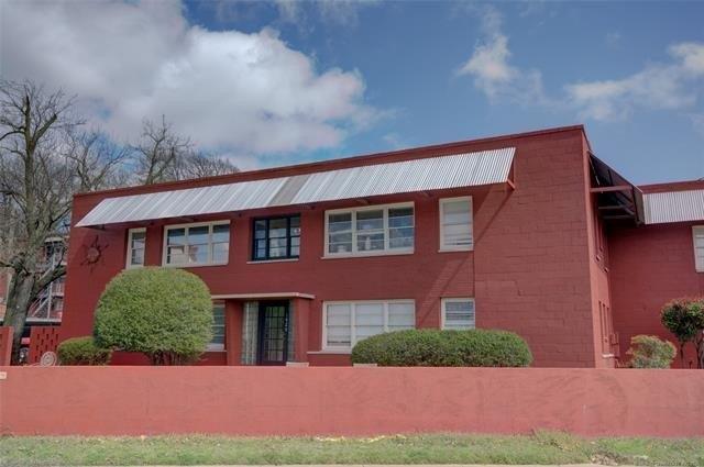 Property Image for 1920 S Cheyenne Avenue