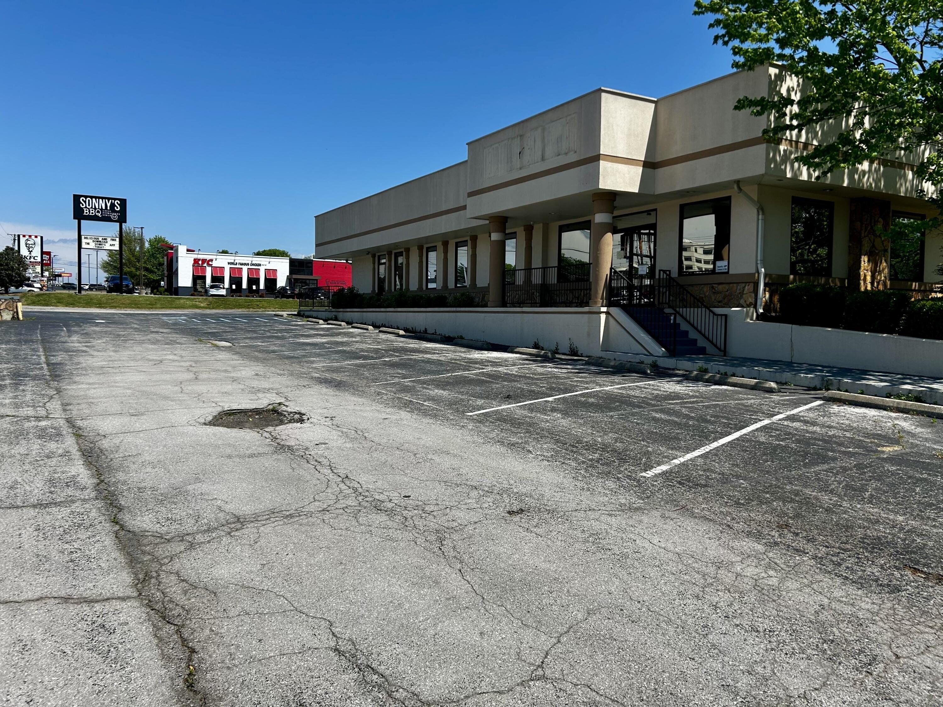 Property Image for 754 S 27 Highway