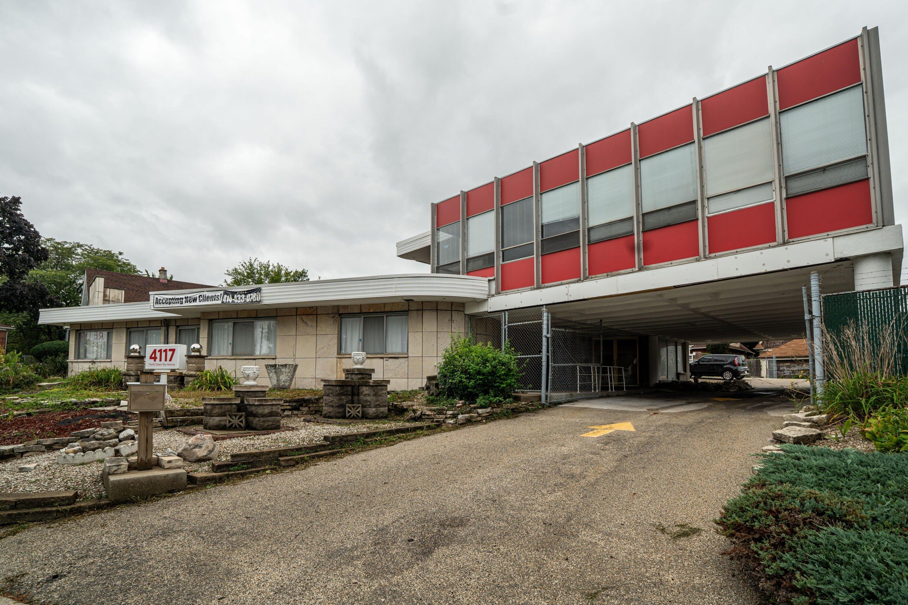 Property Image for 4117 N Green Bay Ave