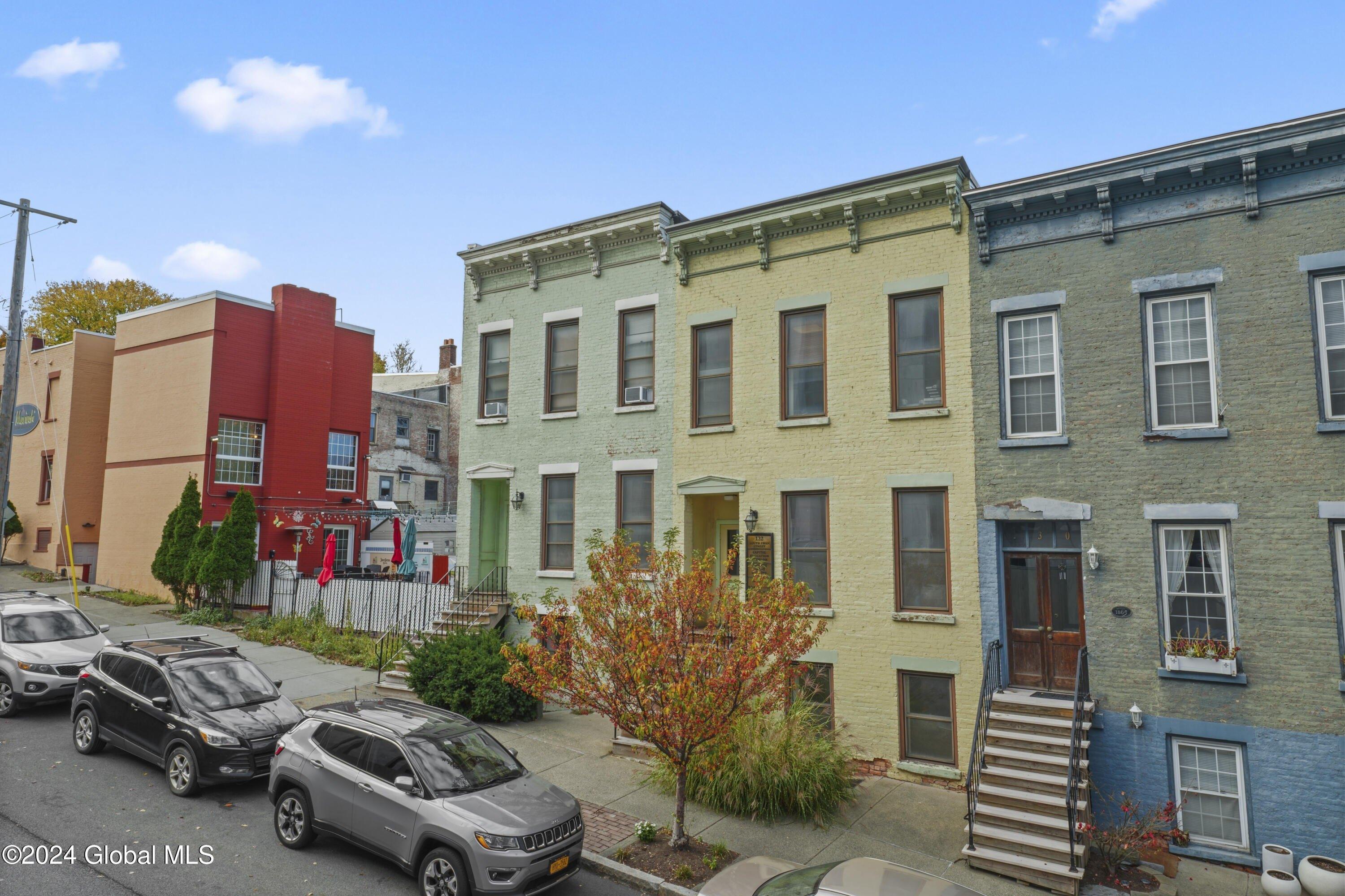 Property Image for 132-134 S Swan Street