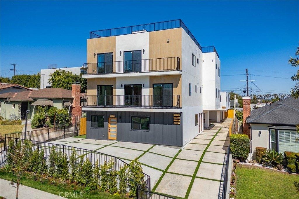 Property Image for 1330 S Longwood Avenue