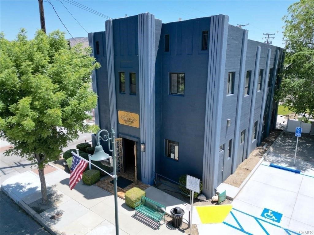 Property Image for 112 S Curry