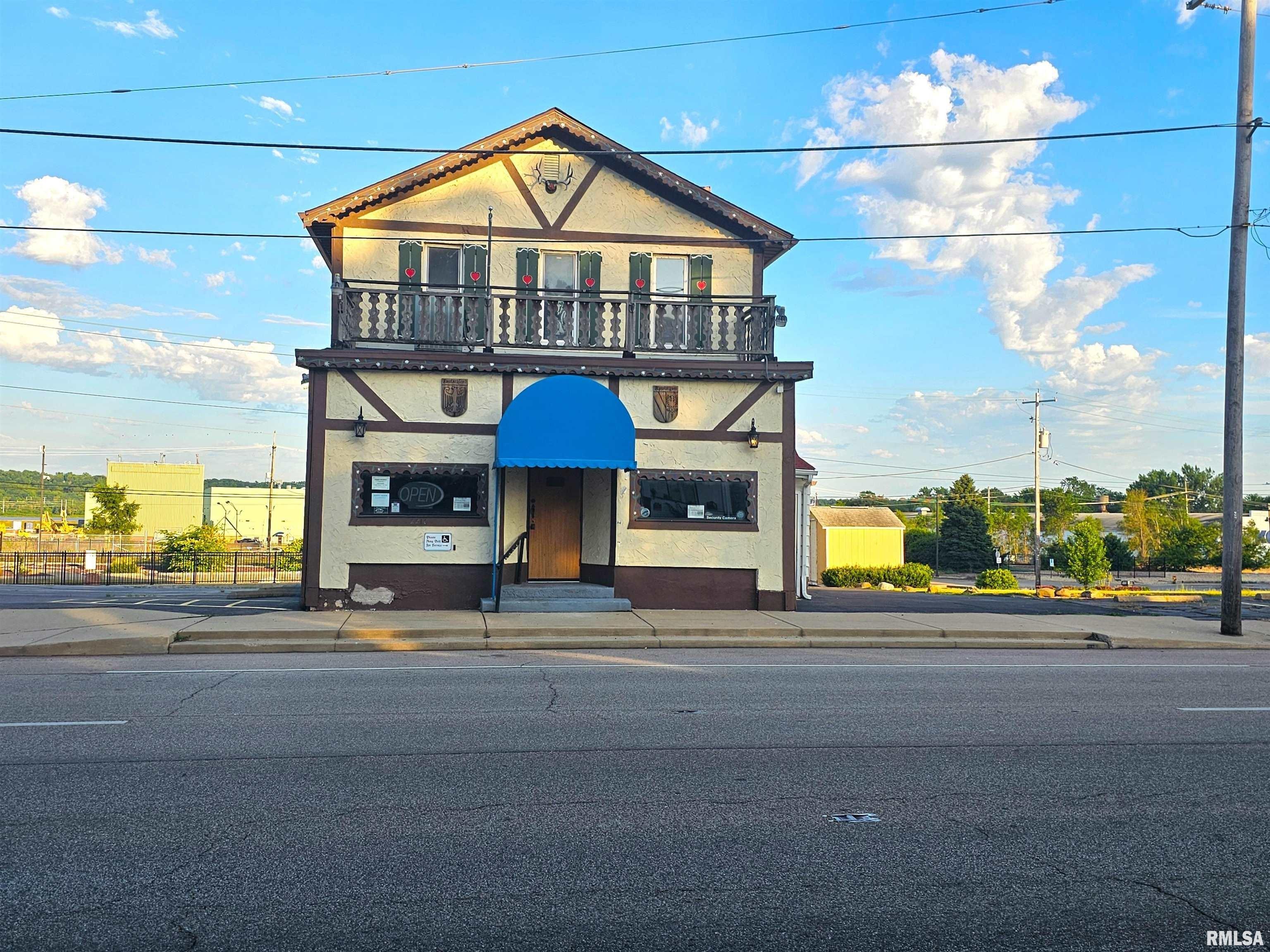 Property Image for 2210 NE JEFFERSON Avenue