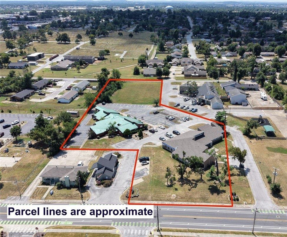 Property Image for 1114 Poplar Place