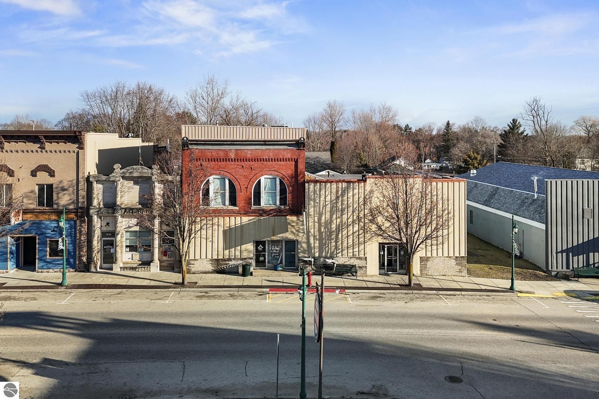 Property Image for 304 W Main Street