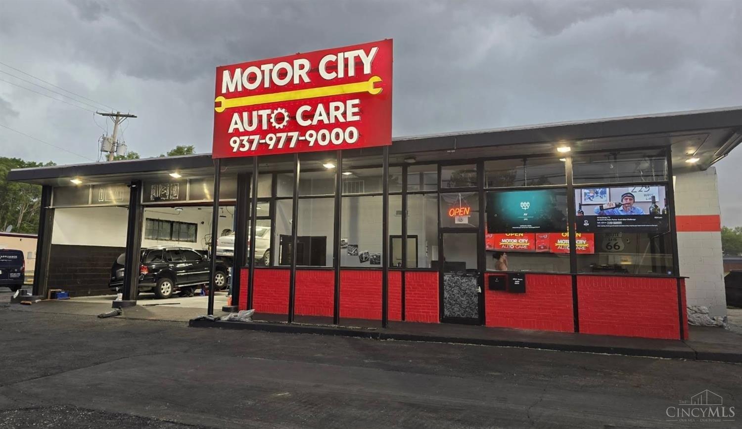 Property Image for 521 E Main Street
