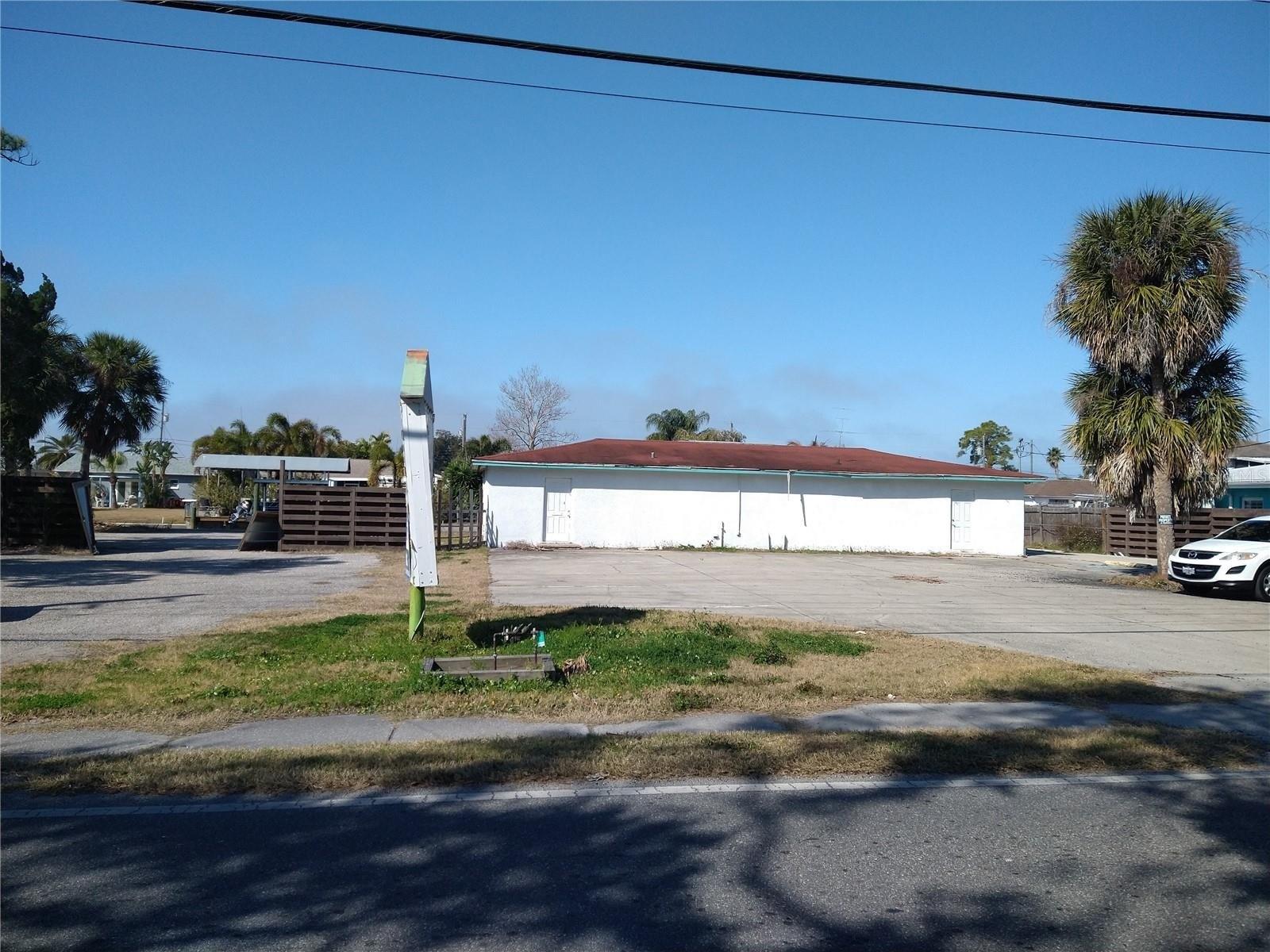 Property Image for 13923 Old Dixie Highway