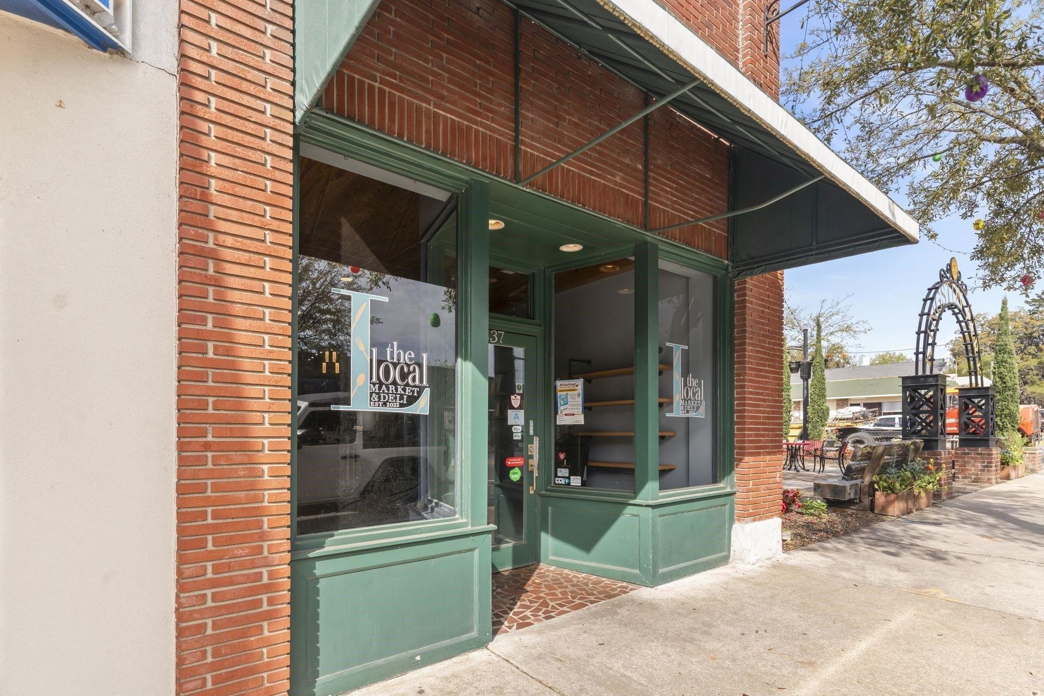 Property Image for 337 Main St.