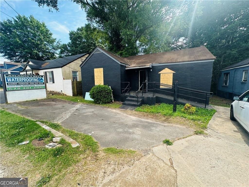 Property Image for 1707 Candler Road