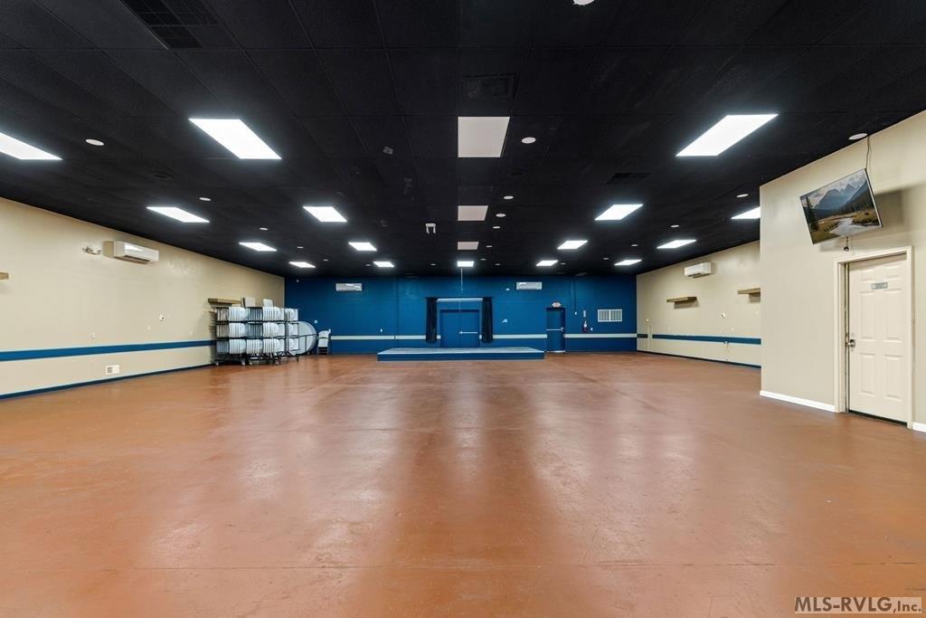 Property Image for 1201 W Danville Street