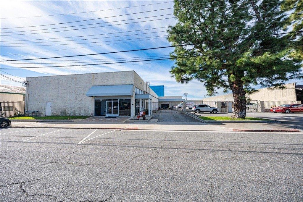 Property Image for 429 S Palm Avenue